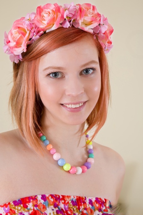 Natural redhead uncovers her perky teen boobs as she strips nake 27466843
