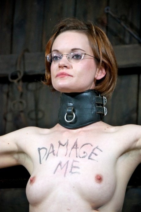 Pain slut Hazel Hypnotic is subjected to plenty of abuse in a barn 54545326